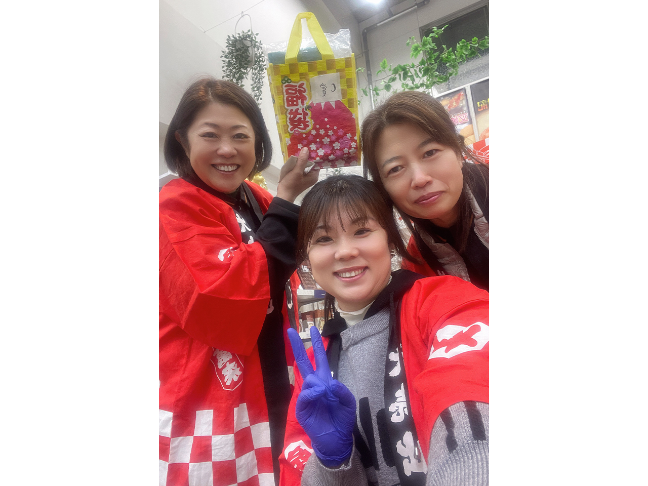 中華街美食店 スタッフ